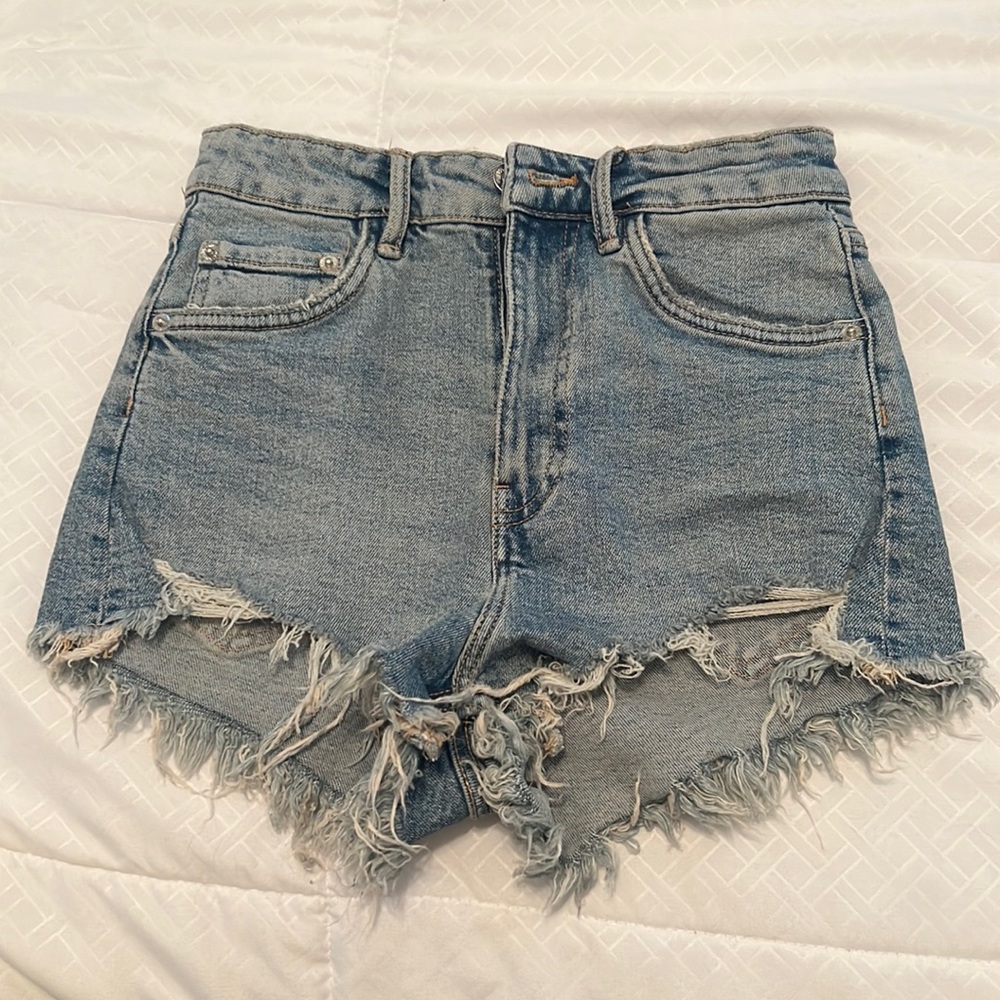 Zara Jean shorts, petite, never worn